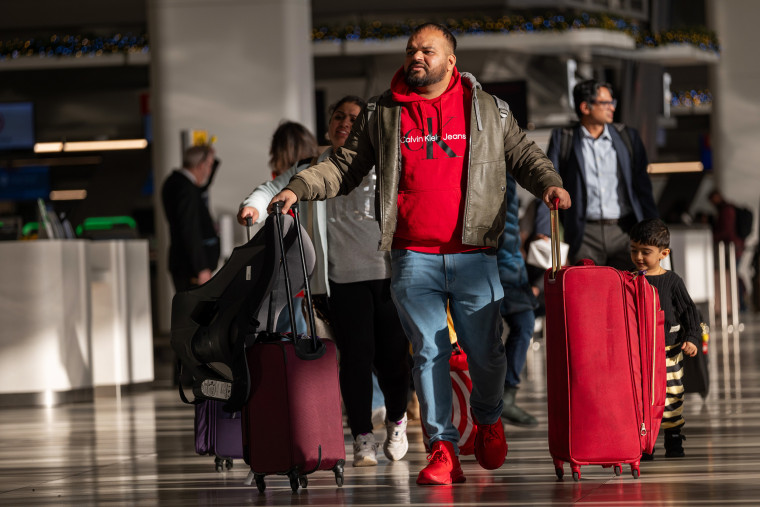 Image: TSA Expects Busiest Thanksgiving Ever For Air Travel In U.S.