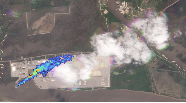 The Diamond Gas Rose tanker emits a plume of methane while docked at Louisiana’s Cameron LNG terminal, April 28, 2021. We wrote about this and other methane emission events on Data Desk’s blog in October. Plume data: Global Airborne Observatory via Carbon Mapper. Satellite image: Planet