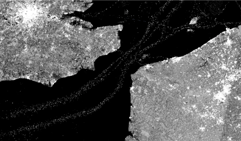 2023 in the busy English Channel, where shipping lanes are clearly visible. Source: composite image using Sentinel-1 in Google Earth Engine