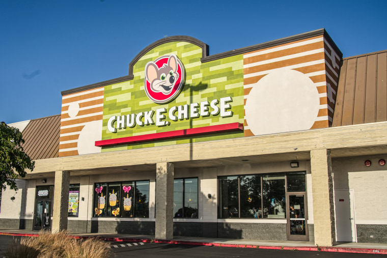 A Chuck E. Cheese building exterior